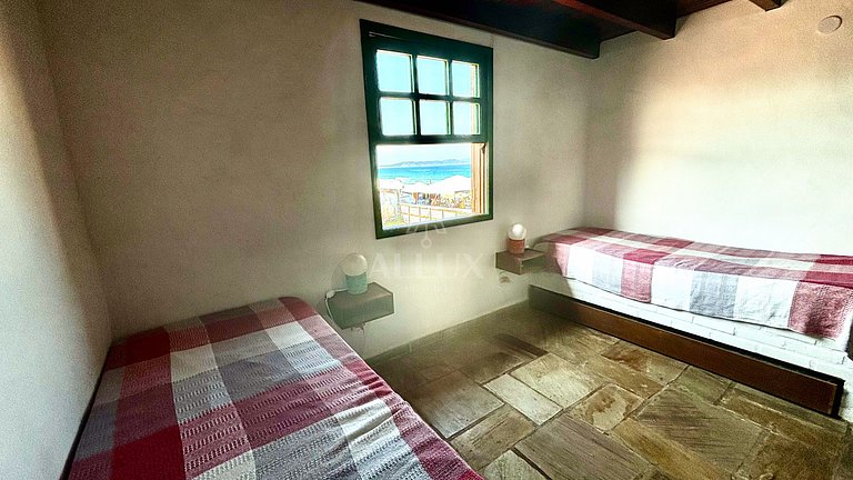 Casa de Praia no Peró - Vista Mar e Pé na Areia
