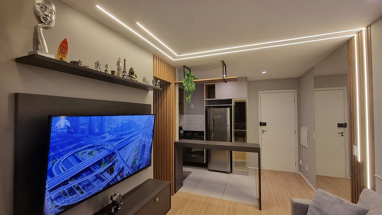 Modern Studio with BBQ Balcony