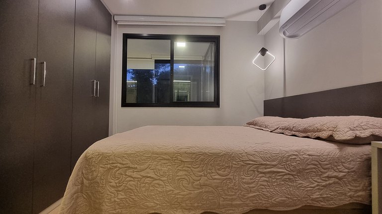 Modern Studio with BBQ Balcony