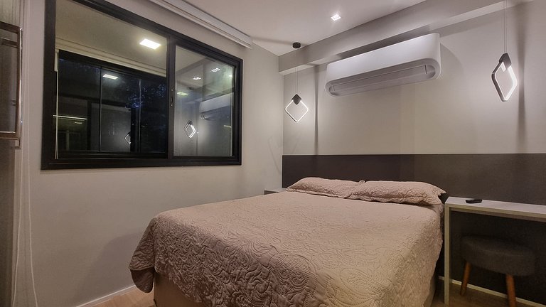 Modern Studio with BBQ Balcony